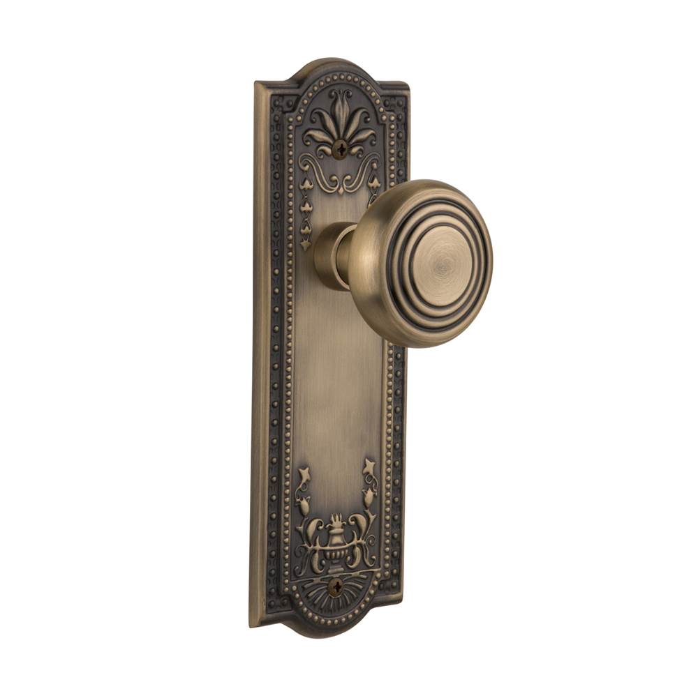 Nostalgic Warehouse Nostalgic Warehouse Meadows Plate Privacy Deco Door Knob in Antique Brass