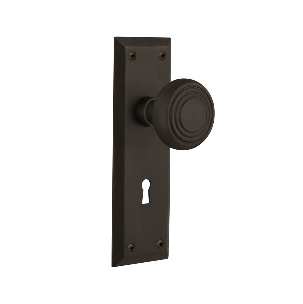 Nostalgic Warehouse Nostalgic Warehouse New York Plate with Keyhole Privacy Deco Door Knob in Oil-Rubbed Bronze